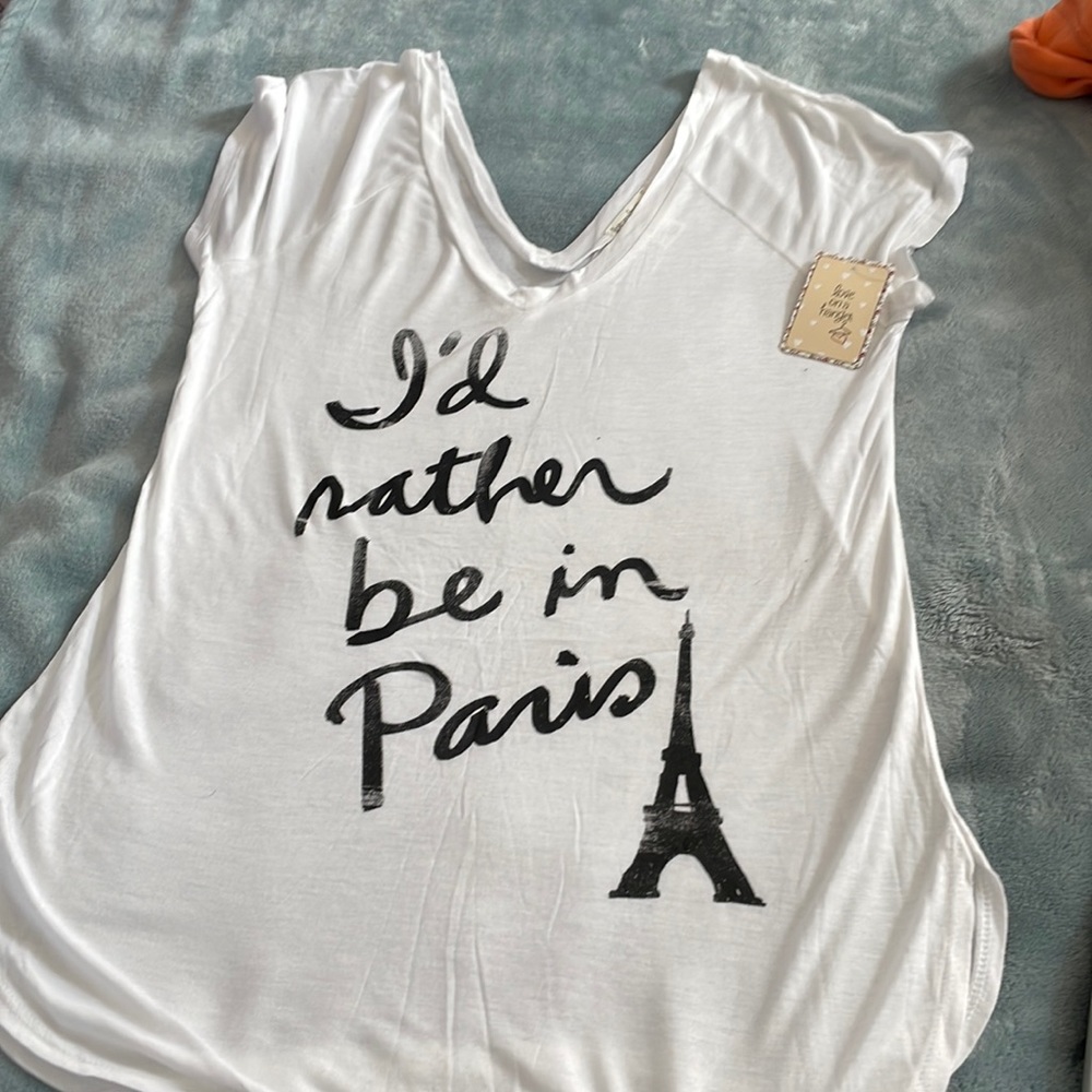 Young girl shirt